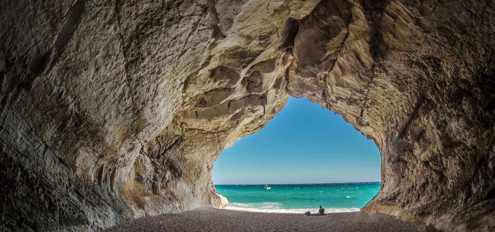 Illusions Happen All The Time Article by Author Steven Redhead